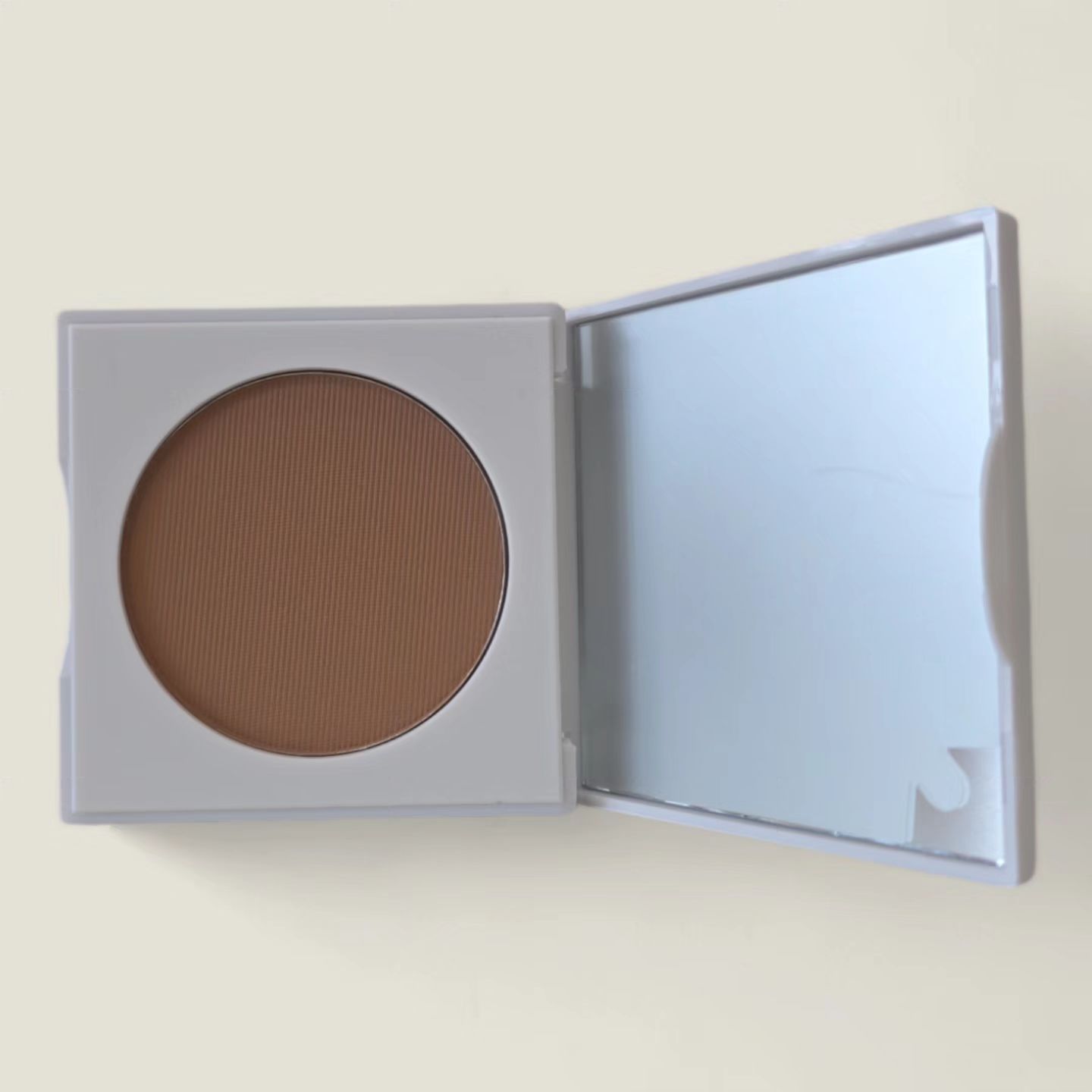 NUDA - Poudre bronzante matifiante – Image 3